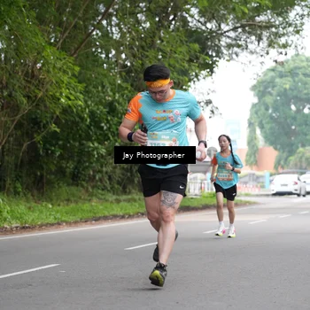 Runner Photo 8308282