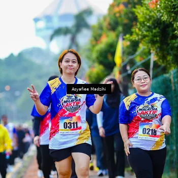 Runner Photo 8308289