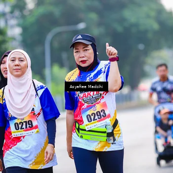 Runner Photo 8308296