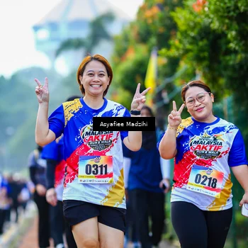 Runner Photo 8308299