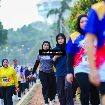 Runner Photo 8308314