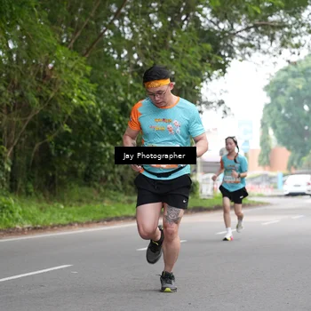 Runner Photo 8308324