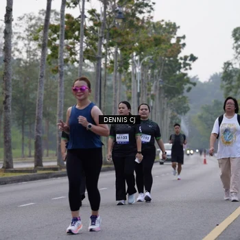 Runner Photo 8308351