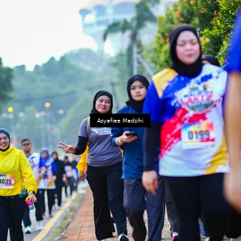 Runner Photo 8308377