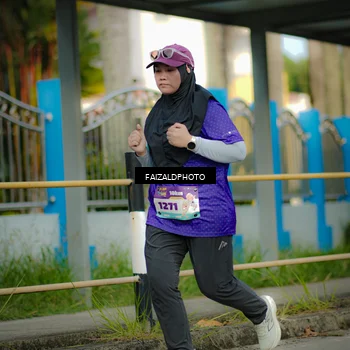 Runner Photo 8308385