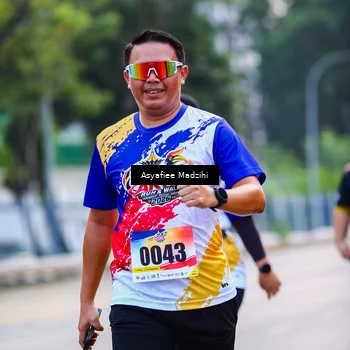 Runner Photo 8308401