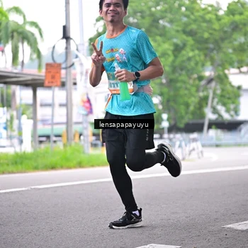 Runner Photo 8308408
