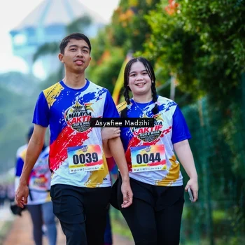 Runner Photo 8308426