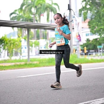 Runner Photo 8308432