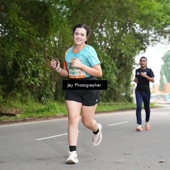 Runner Photo 8308433