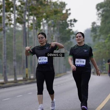 Runner Photo 8308440