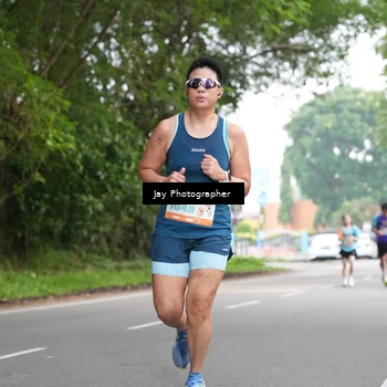 Runner Photo 8308449