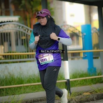 Runner Photo 8308483