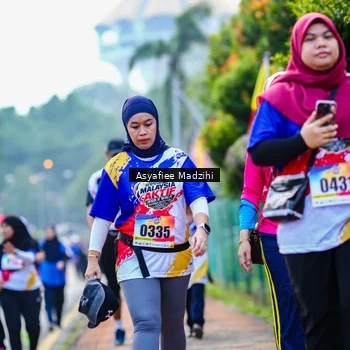 Runner Photo 8308484
