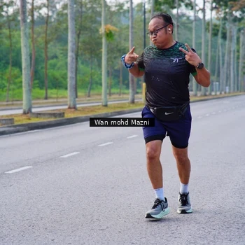 Runner Photo 8308489