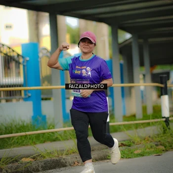 Runner Photo 8308500