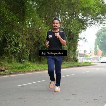Runner Photo 8308506