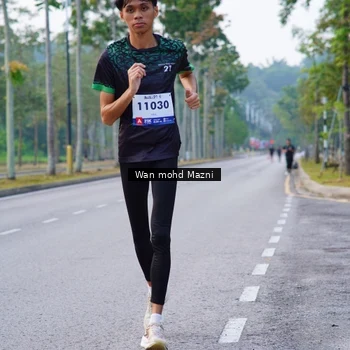 Runner Photo 8308518