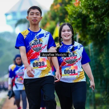 Runner Photo 8308543