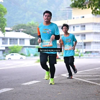 Runner Photo 8308596