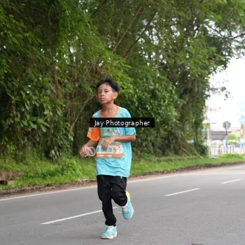 Runner Photo 8308623