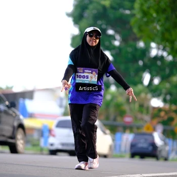 Runner Photo 8308650