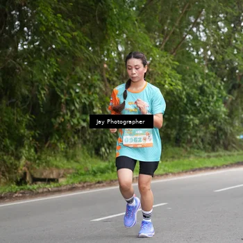 Runner Photo 8308655