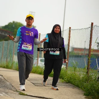 Runner Photo 8308656