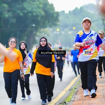 Runner Photo 8308657