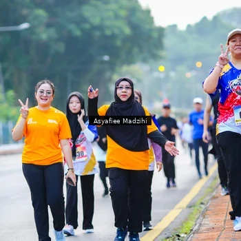 Runner Photo 8308674