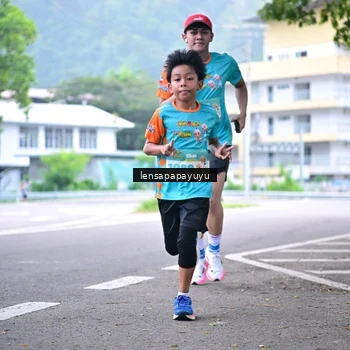 Runner Photo 8308677