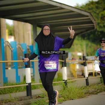 Runner Photo 8308710