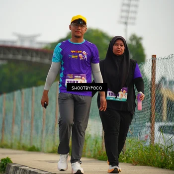 Runner Photo 8308723