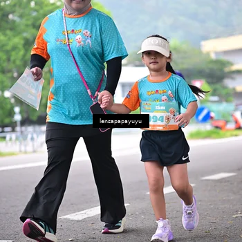 Runner Photo 8308742