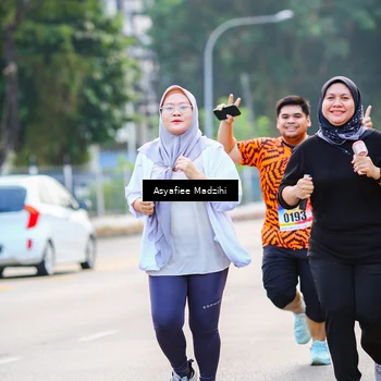 Runner Photo 8308744