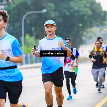 Runner Photo 8308794