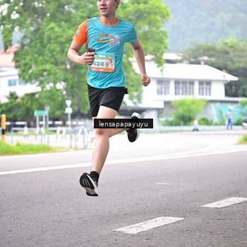 Runner Photo 8308809