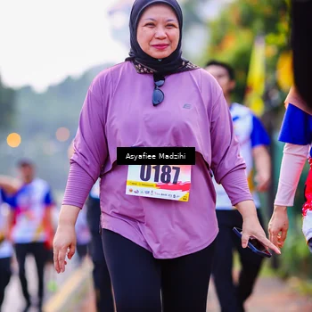 Runner Photo 8308851