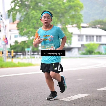 Runner Photo 8308857