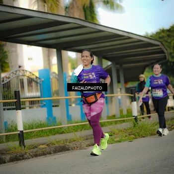 Runner Photo 8308862
