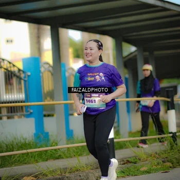 Runner Photo 8308871