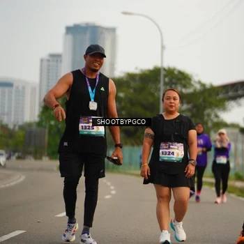 Runner Photo 8308873