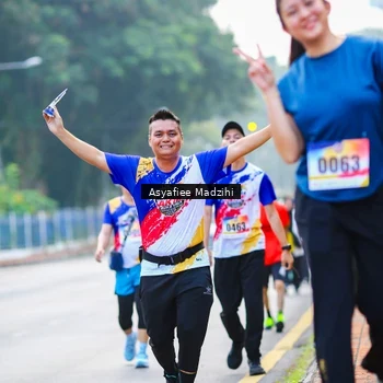 Runner Photo 8308874