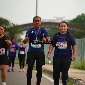 Runner Photo 8308875