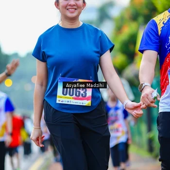 Runner Photo 8308885