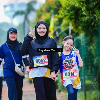 Runner Photo 8308899