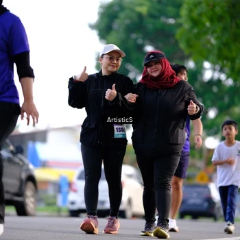Runner Photo 8308909