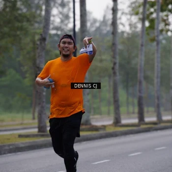 Runner Photo 8308910