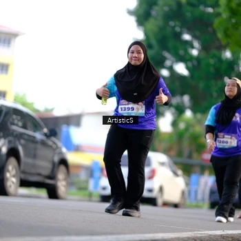 Runner Photo 8308933