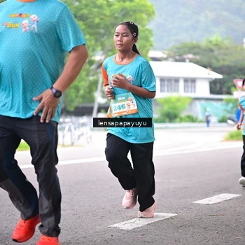 Runner Photo 8308939